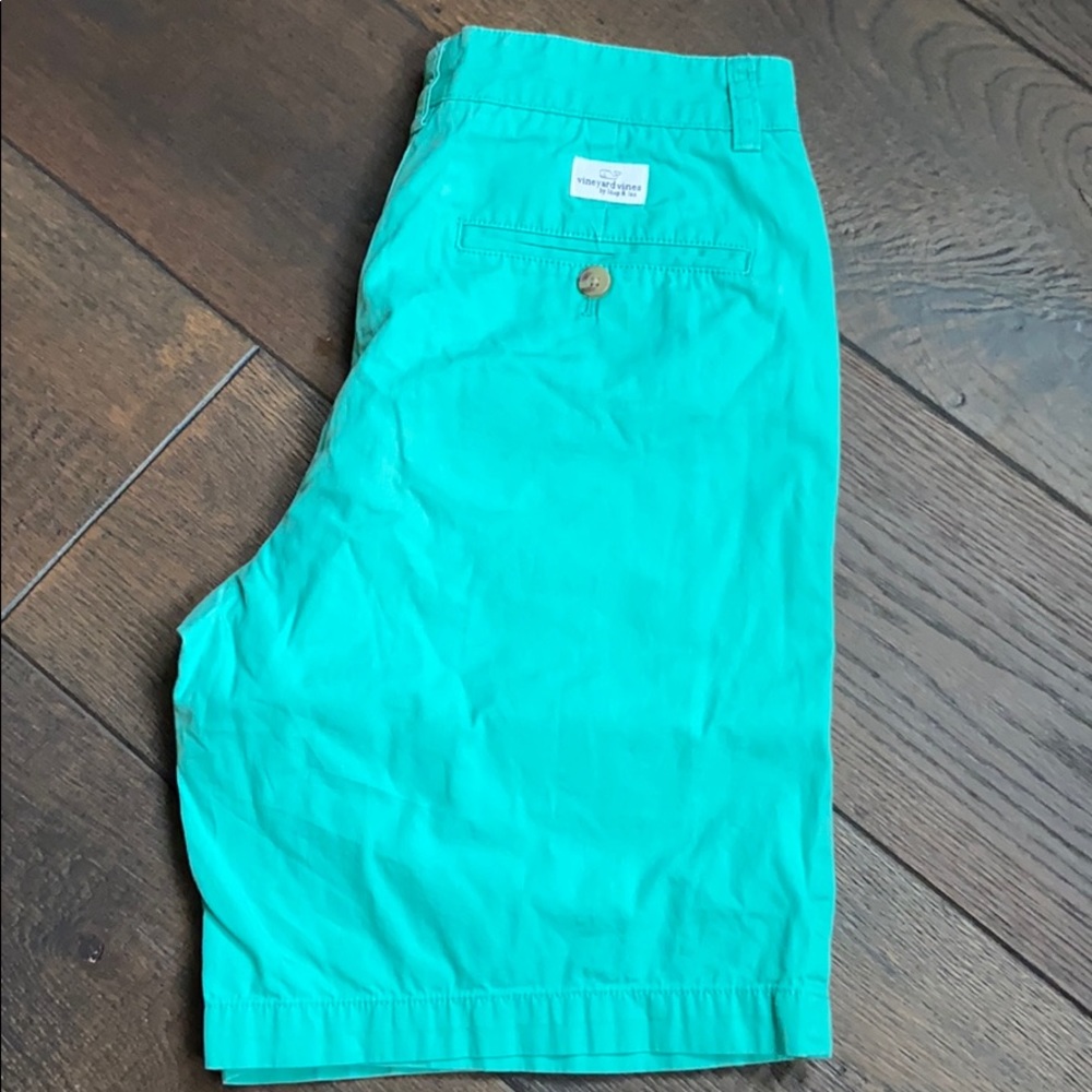 Vineyard vines shorts
